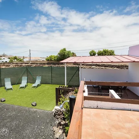 Home2book Charming Casa Papa, Bbq & Terrace Dom wakacyjny Lajares